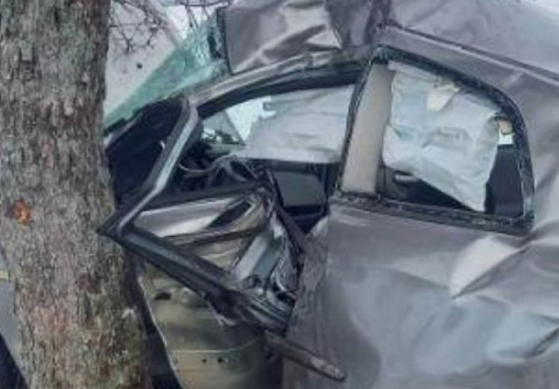 В петък малко преди 16 часа пътя между селата Огнен