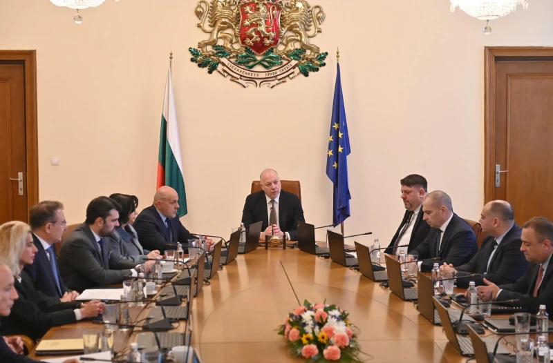 Премиерът в навечерието на 100 дни на правителството: Приета програма, бюджет и премина през два вота на недоверие