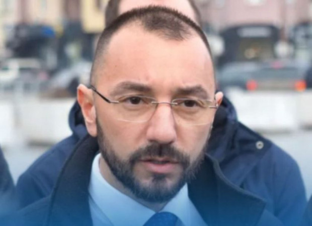 Крие се една взаимна непоносимост между Бонев и Терзиев защото