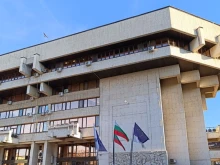 Дейността на Информационния център на Областната управа в Русе ще спре частично на 25 април
