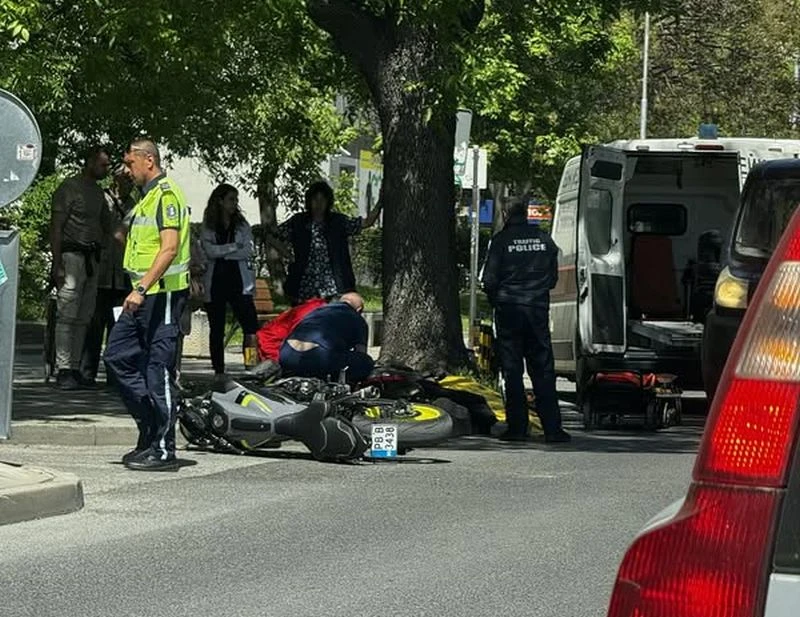 Катастрофа с моторист в Пловдив, тапата е брутална