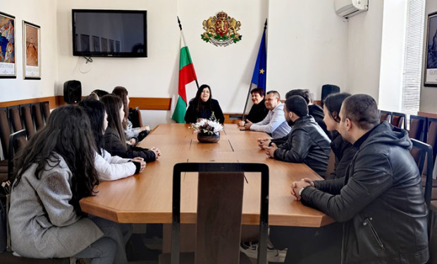 Завърши традиционната Седмица на правото в ИУ - Варна