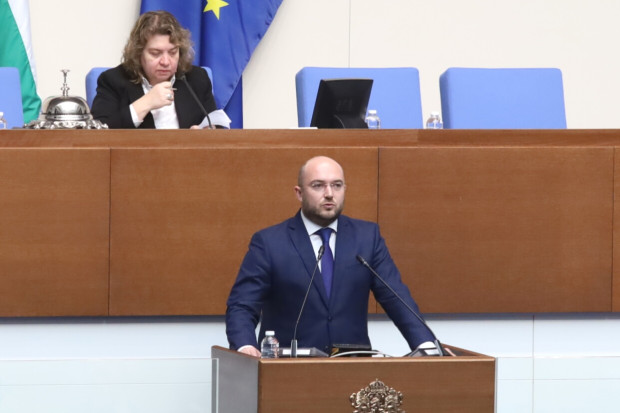 10 изготвени нормативни акта публикувани за обществено обсъждане в първите