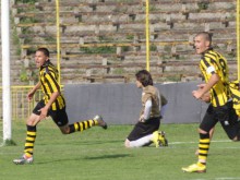 Ботев размаза Тракия с 6:0 и взе купата при набор 96