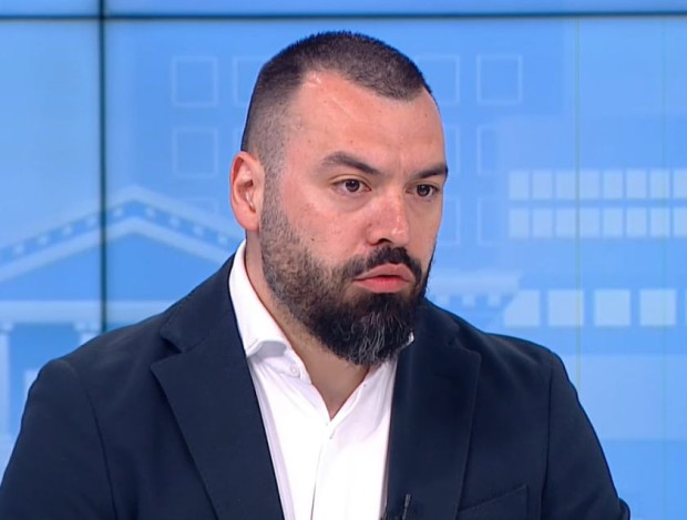 По темата за пътната безопасност и войната на пътя коментираха