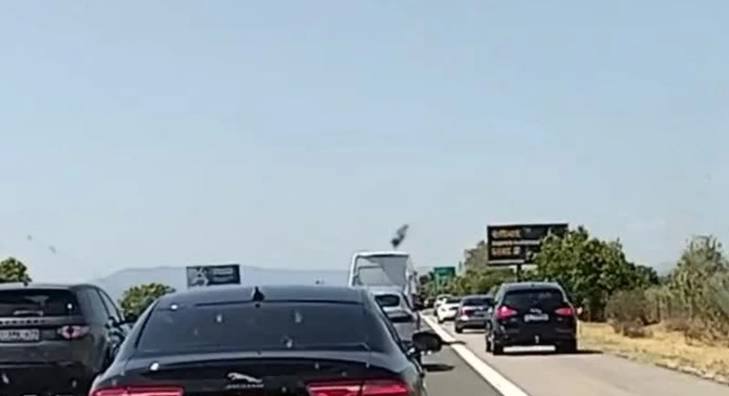 За движение в аварийната лента наказанието е следното