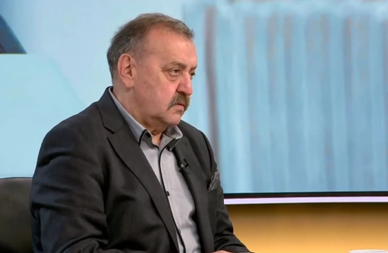 Проф. Кантарджиев: Важно е да се реши ще се прави ли задължителна ваксинация