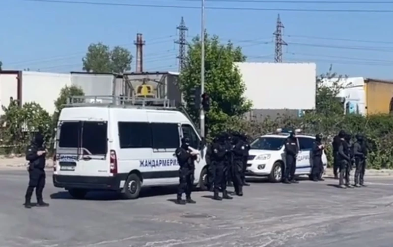 Арестуваха директора на пловдивската митница