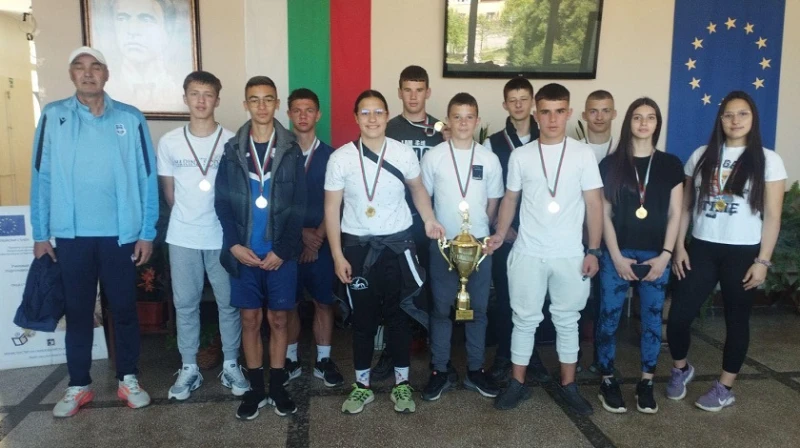 Отборът на Спортното училище в Кюстендил първенец сред младите пожарникари