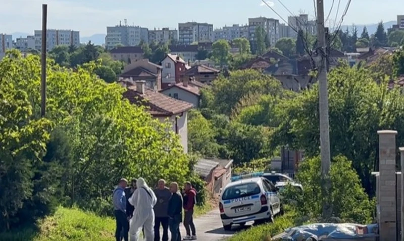 Намериха мъртво 18-годишно момиче в Хасково, разследват убийство
