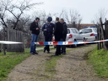 Четирима души загинаха, а един е откаран в болница, след падане в яма в Сърбия