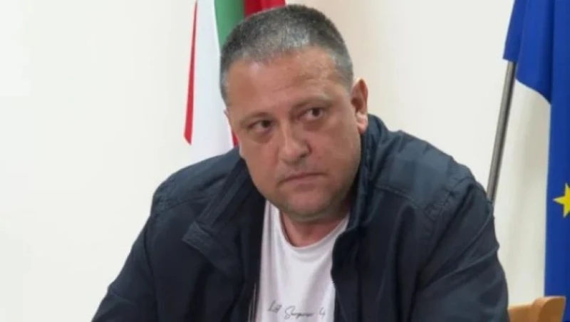 Директорът на полицията в Хасково подаде оставка, а Митов я прие