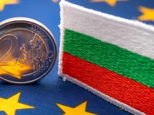 "Боже пази България": Такъв ще бъде надписът на монетата от две евро у нас