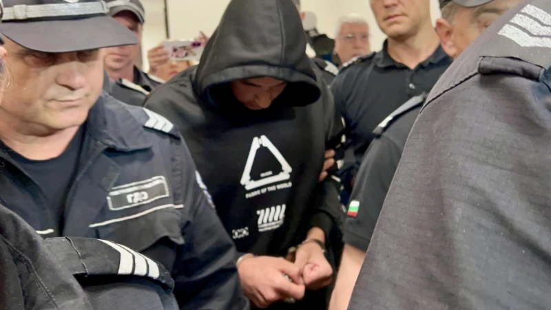 Момчето, обвинено за убийството на Магдалена, остава в ареста