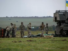 Великобритания предаде на Украйна последните си самоходни артилерийски установки AS-90