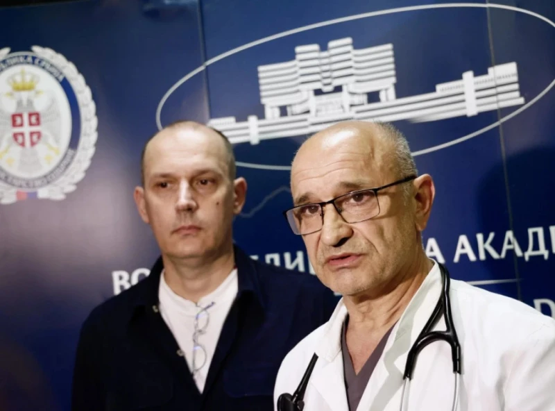 Състоянието на Вучич в момента е задоволително, "през последните 10 години не е имал подобен проблем"