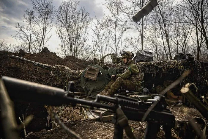 ISW: Руснаците напредват в пет посоки, ВСУ провеждат контраатаки