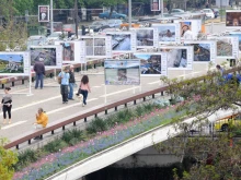 Нова изложба на открито ще краси "Моста на влюбените" до НДК