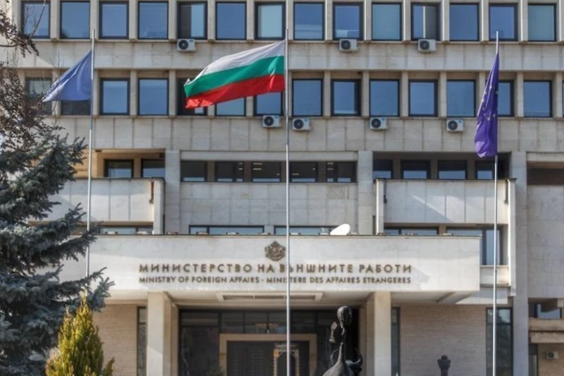 Външно с важно предупреждение след ракетни удари на хутите срещу Израел