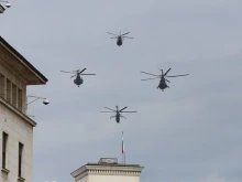 Днес: Военни вертолети ще прелитат над София заради подготовката за Гергьовден