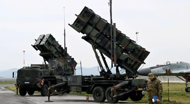 Американските системи Patriot от Израел пристигат в Украйна - Зеленски преговаря с Германия и Гърция