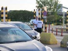 Над 8000 коли са напуснали България в посока Румъния през Дунав мост при Русе за последното денонощие