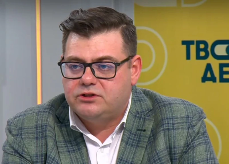 Политолог намекна за възобновяване на конфликта между Румен Радев, Бойко Борисов и Делян Пеевски