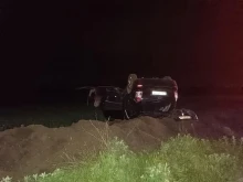 Пиян шофьор на товарен автомобил предизвика тежка катастрофа край Казанлък, жена и две деца са в болница