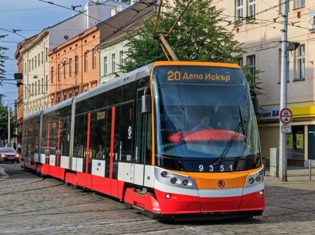 Купват 18 нови трамваи за линиите 20 и 22