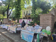 Социалните предприятия показаха каузите си на базар в Стария Пловдив