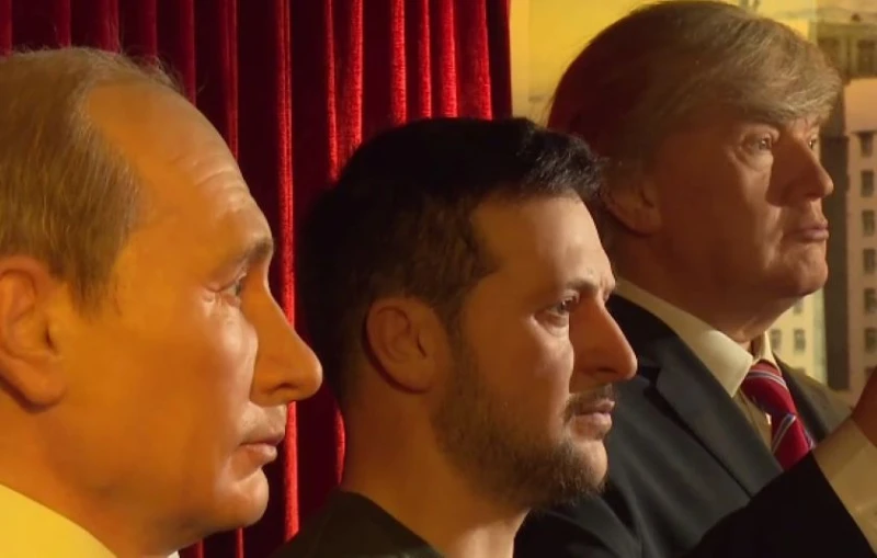 Зеленски, Путин и Тръмп се появиха във Варна - като восъчни фигури