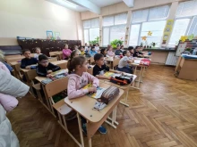 Предмет "щастие", "климатични промени", "решаване на проблеми" - на какво не ни учат в българското училище