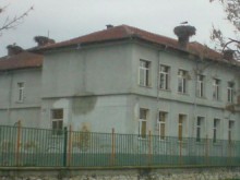В с. Белозем- европейското селище на белия щъркел, пристигнаха рекорден брой птици