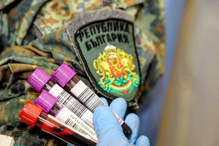ВМА: Над 3000 военни и цивилни служители от различни формирования даряват кръв годишно