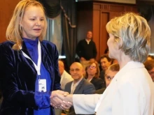 Стефка Костадинова отново е спряла да комуникира с Весела Лечева
