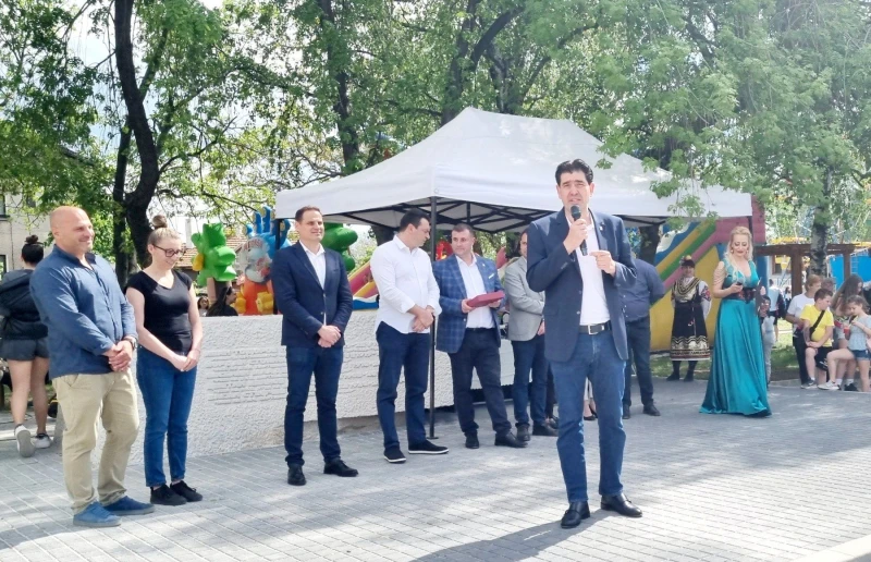 Иван Таков, СОС: Отчитаме още едно изпълнено обещание - ремонтираният площад в Световрачене