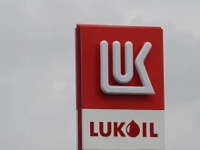 Bloomberg: ЕС разширява санкциите - "Дъщерното дружество" на Лукойл е под атака заради връзки с руския "сенчест флот"