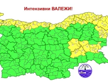 Предупреждение от първа степен за опасно време е в сила и за утрешния ден – вижте кои са областите
