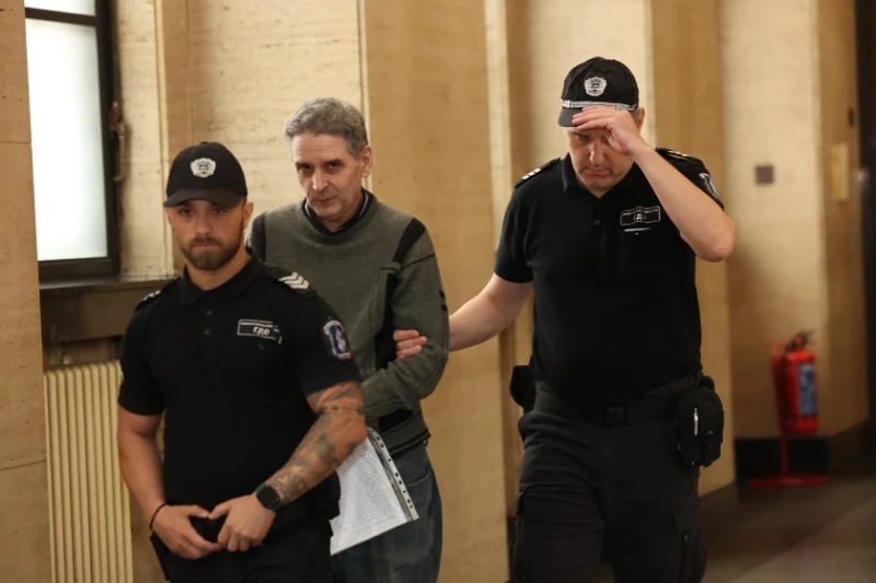 Осъдиха на 18 години затвор убиеца на психолога Иван Владимиров-Нав