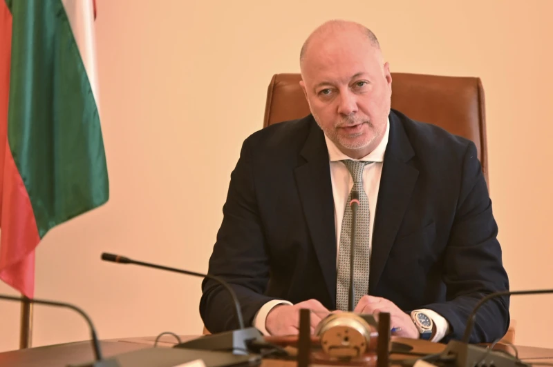 Желязков: Държавата притежава значителни активи под формата на недвижими имоти