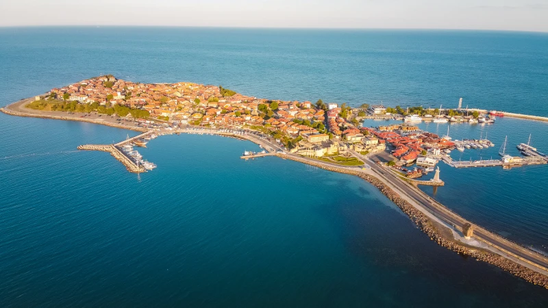 Пригответе 80 000 евро за имот на морето