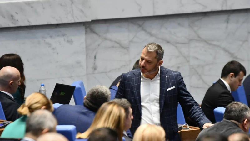 Окончателно: Ако сложим солар на покрива и до месец нямаме отговор - имаме право да го монтираме