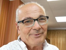 Владимир Буров: За пръв път в България бижутер прави изложба със свои уч...