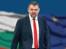 Делян Пеевски: "ДПС - Ново начало" няма да отстъпи от европейските ценности. Честит празник!