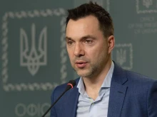 YouTube блокира каналите на Арестович, Бондаренко, Василц и други санкционирани в Украйна