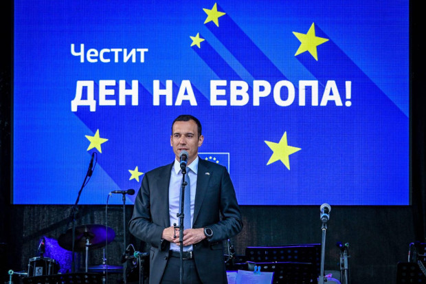 Терзиев: Предложението за референдум за отлагането на еврото точно в Деня на Европа буди притеснение