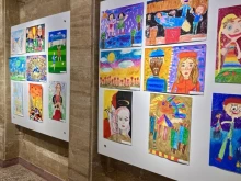 Откриха изложба в Русе с творби от националния конкурс за рисунка "Аз, ти, той – ние сме Европа"