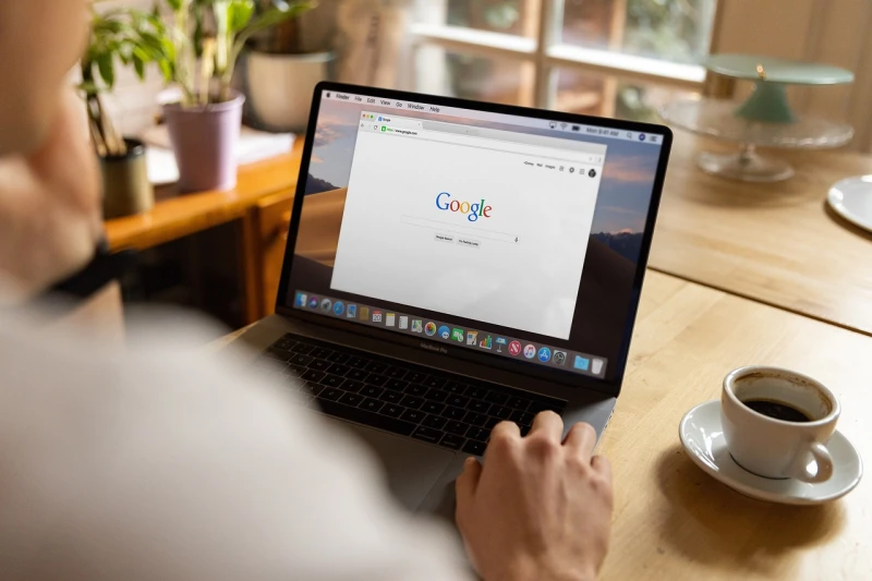 Избягвайте да търсите тези думи в Google
