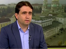 Божанов за предложения референдум: Това е една от многото заблуди, които е направил президентът