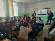 Над 40 ученици от Малко Търново научиха за вредите, причинявани от наркотиците